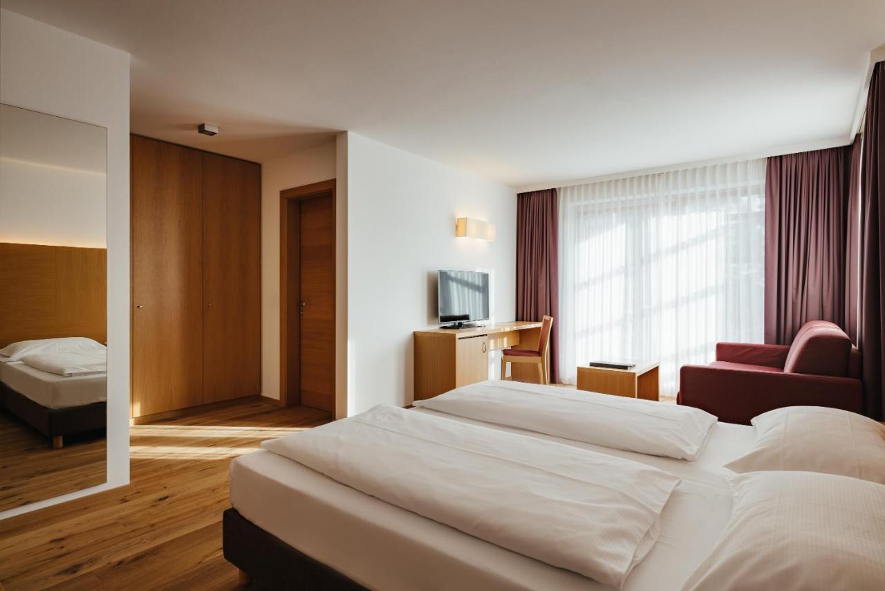 באדיה Hotel Melodia Del Bosco מראה חיצוני תמונה