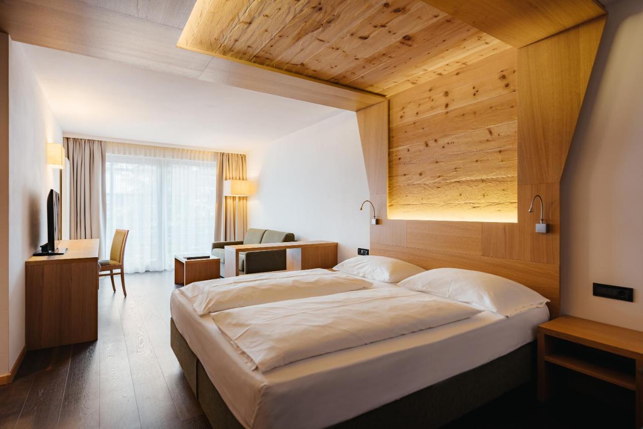 באדיה Hotel Melodia Del Bosco מראה חיצוני תמונה